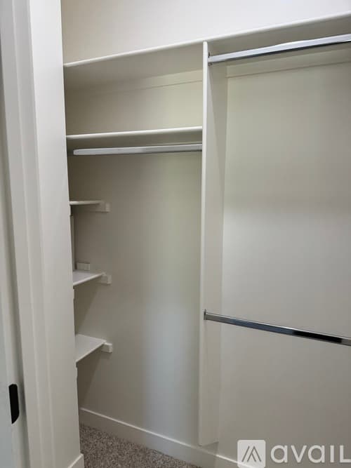 Newburgh Condo: 3755 High Pointe Lane