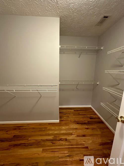 Cumming House: 1655 Berrywood Way