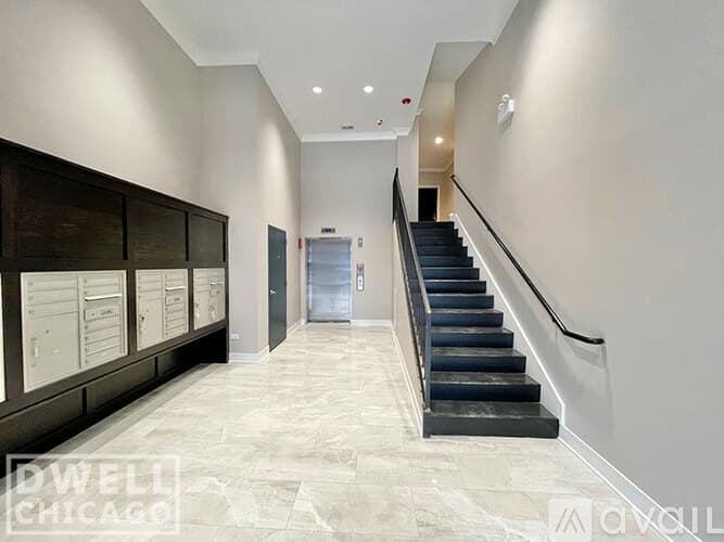 Chicago Apartment: 927 Irving Park Rd