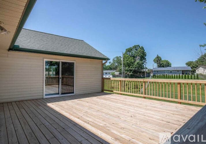 Silvis House: 1209 8th Avenue
