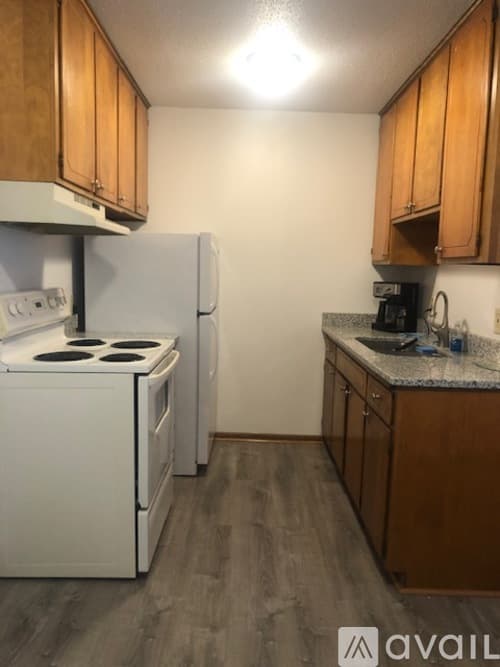 Mankato Apartment: 408 State St