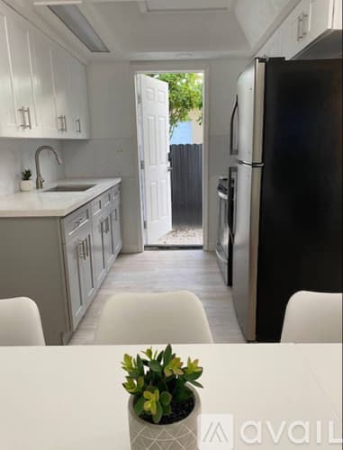 Miami House: 2160 NW 18th Terrace