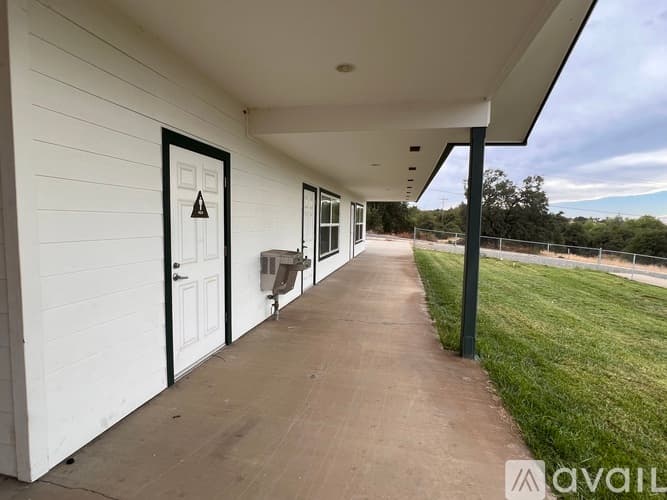 Oroville House: 4505 Foothill Blvd