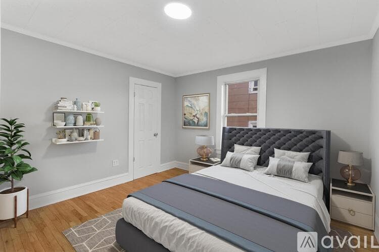 Middletown Apartment: 5 Flower St