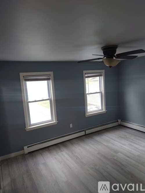 Woonsocket Apartment: 256 Grove Street