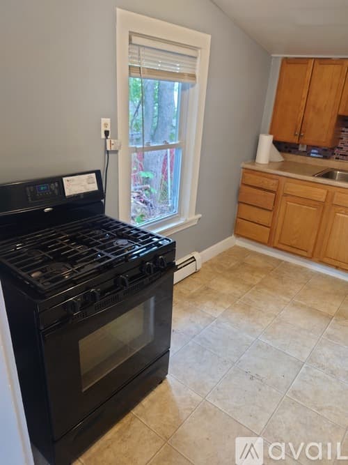 Woonsocket Apartment: 256 Grove Street
