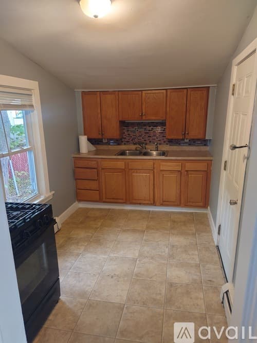 Woonsocket Apartment: 256 Grove Street