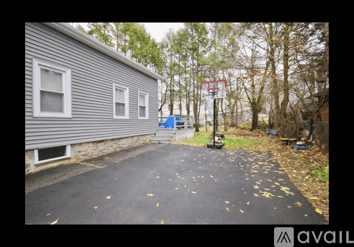 Woonsocket Apartment: 256 Grove Street