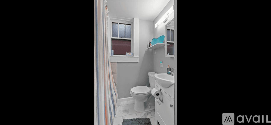 St. Louis Apartment: 5501 Rhodes Avenue