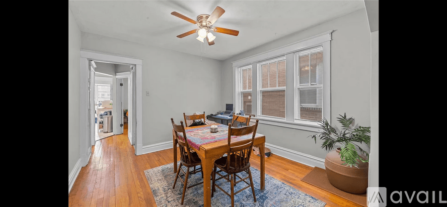 St. Louis Apartment: 5501 Rhodes Avenue