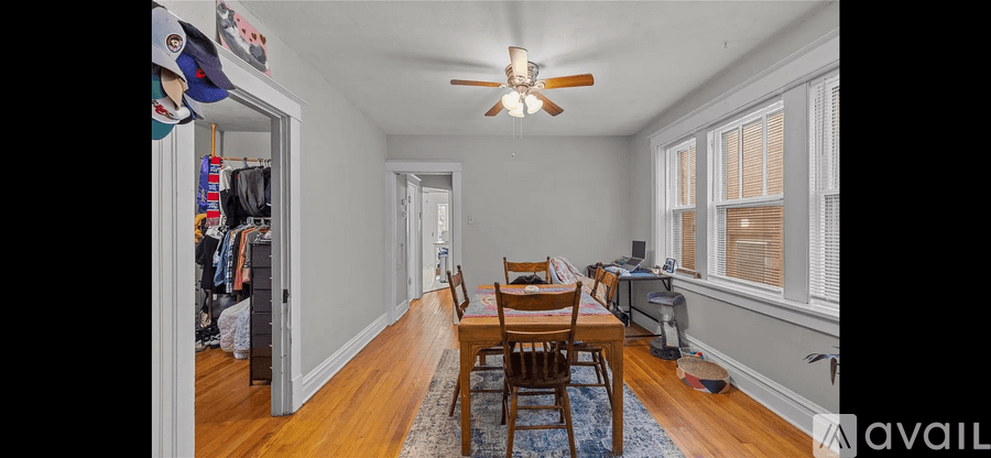 St. Louis Apartment: 5501 Rhodes Avenue