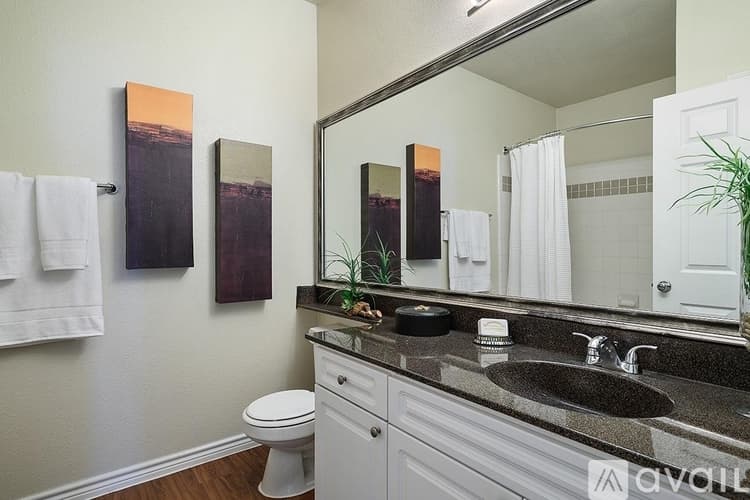 Fort Worth Apartment: 6113 N Beach St