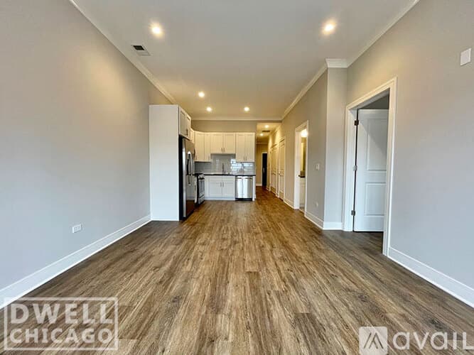 Chicago Apartment: 927 Irving Park Rd