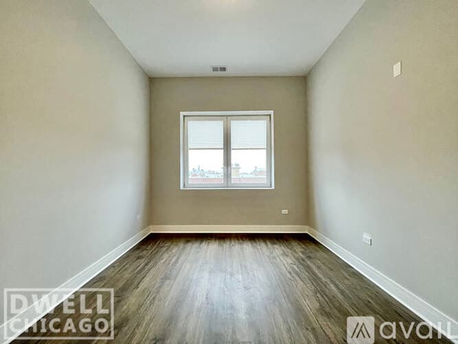 Chicago Apartment: 927 Irving Park Rd