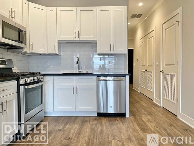Chicago Apartment: 927 Irving Park Rd