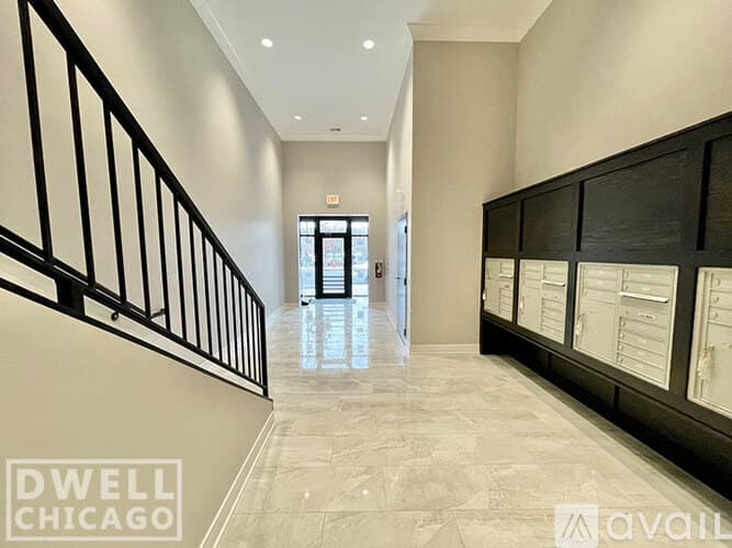 Chicago Apartment: 927 Irving Park Rd