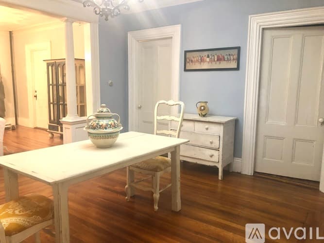 Providence Apartment: 88 Doyle Avenue