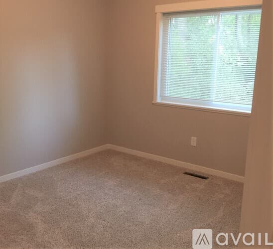 Eagle Lake Apartment: 101 Eagle Ave