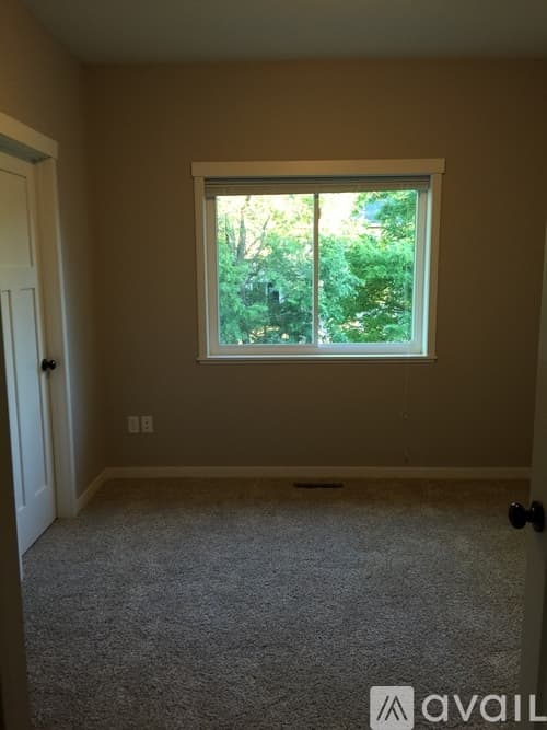 Eagle Lake Apartment: 101 Eagle Ave