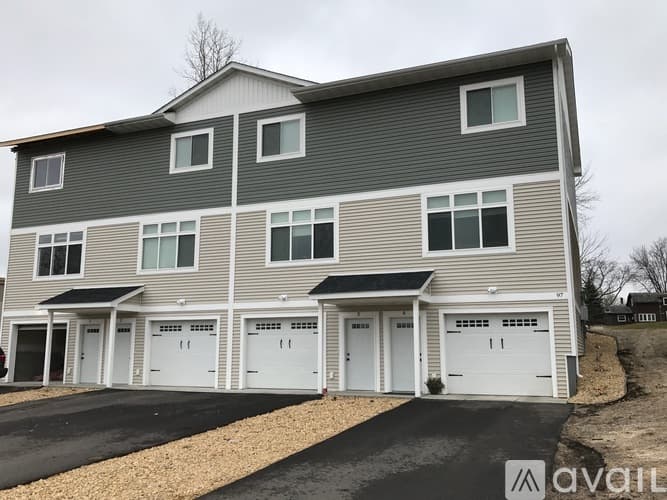 Eagle Lake Apartment: 101 Eagle Ave