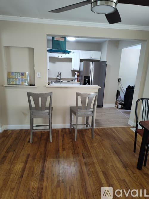 Anderson House: 2219 Snow Rd