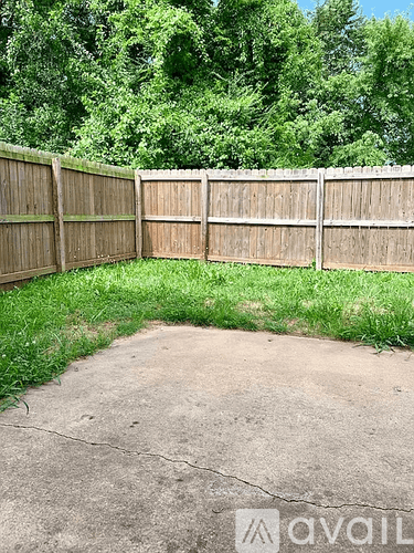 Siloam Springs Apartment: 1908 Azlin Pl