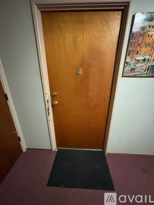 Norwalk Apartment: 12 N Taylor Ave