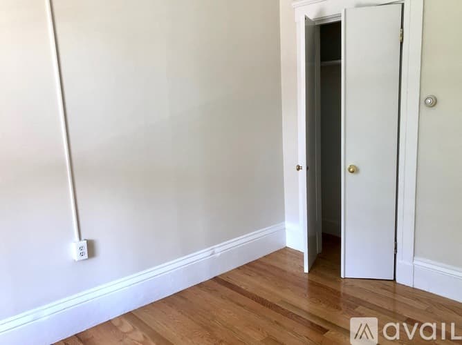 Boston Apartment: 614 Massachusetts Ave