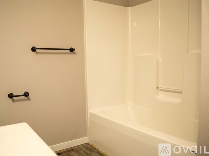 North Mankato Townhome: 412 Wall St