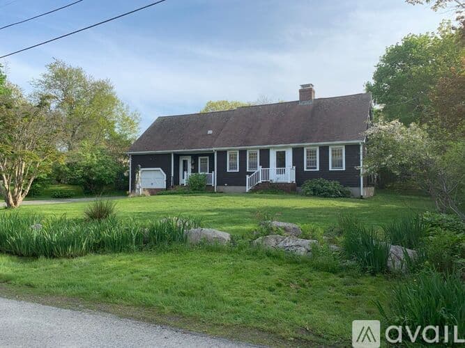 Gloucester House: 55 Ledge Road