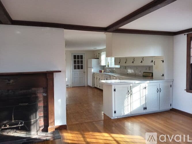 Gloucester House: 55 Ledge Road