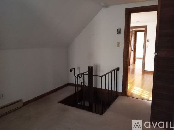 Gloucester House: 55 Ledge Road