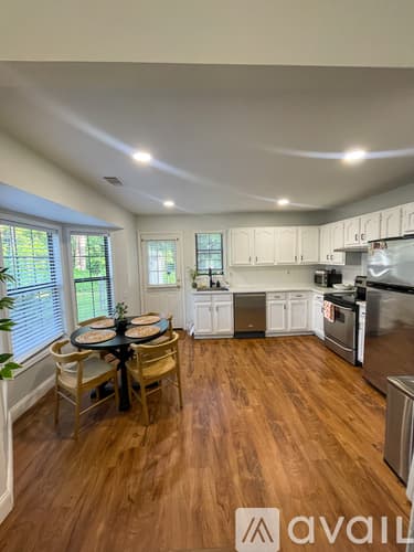 Lawrenceville Townhome: 666 Greenvale Road Northwest