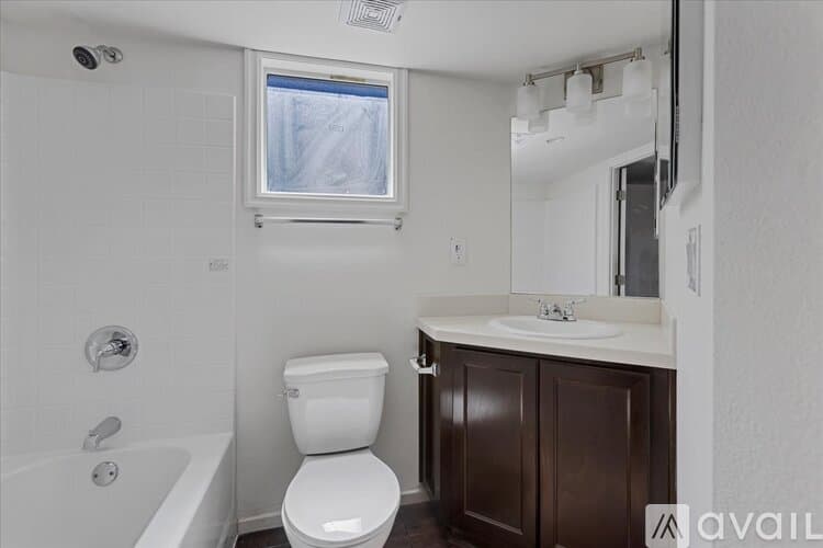 Barstow Apartment: 971 Main Street