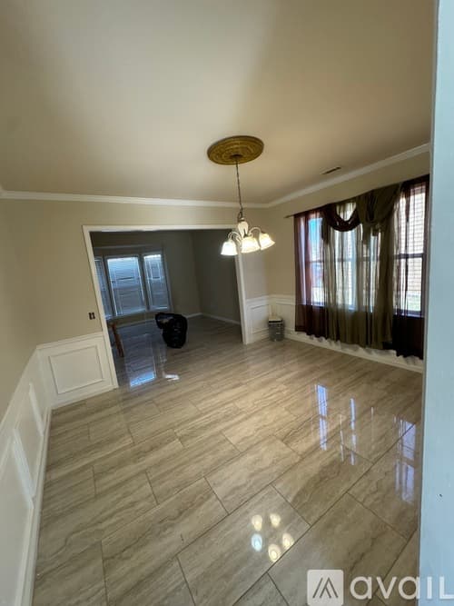 Hiram House: 77 Stallion Way