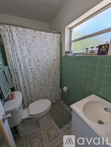 Boca Raton House: 177 NE Spanish Ct