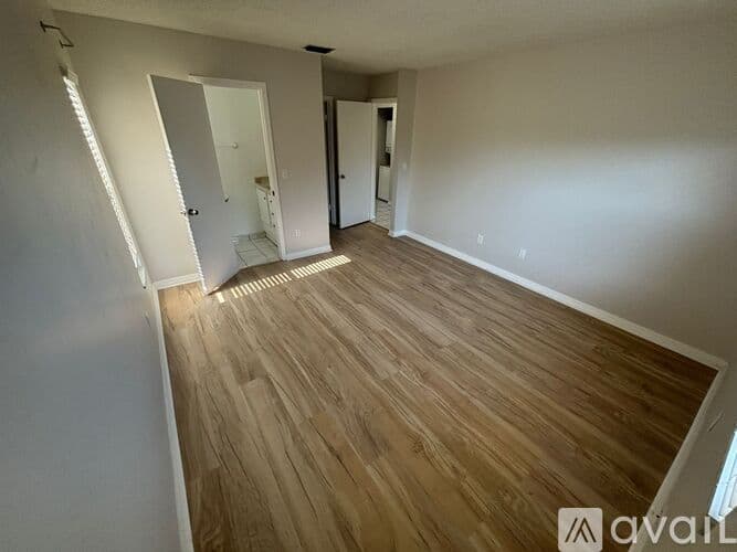 Fort Pierce Apartment: 1702 Gulfstream Avenue