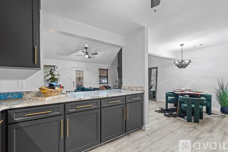 Tallahassee Townhome: 417 Williams St