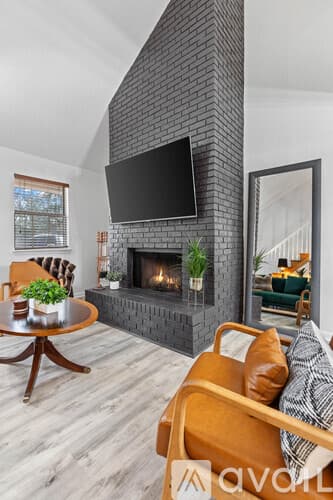 Tallahassee Townhome: 417 Williams St