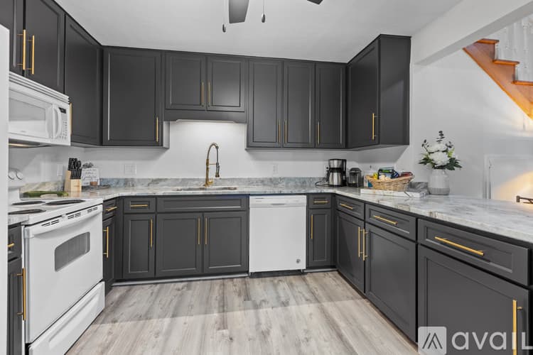 Tallahassee Townhome: 417 Williams St
