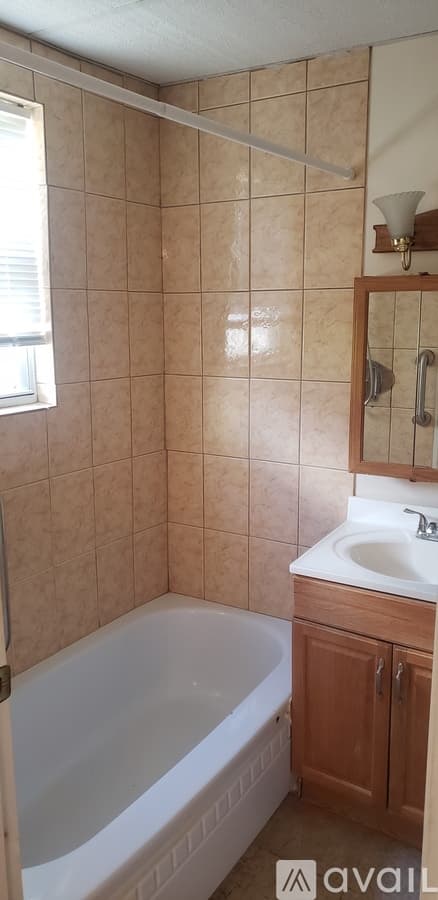 Lowell Apartment: 11 Cady Street