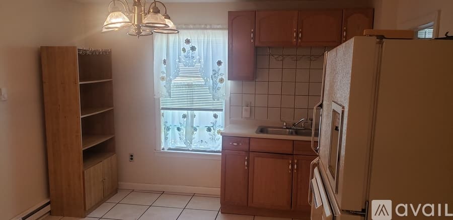 Lowell Apartment: 11 Cady Street