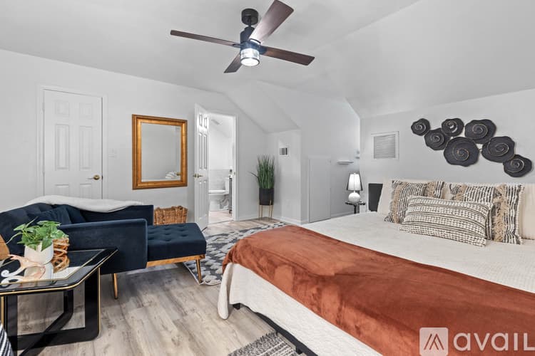 Tallahassee Townhome: 417 Williams St