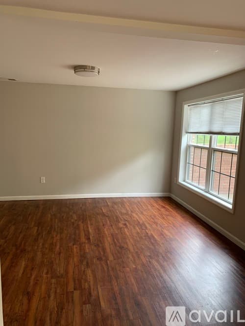 Cincinnati Apartment: 726 Ohio Pike