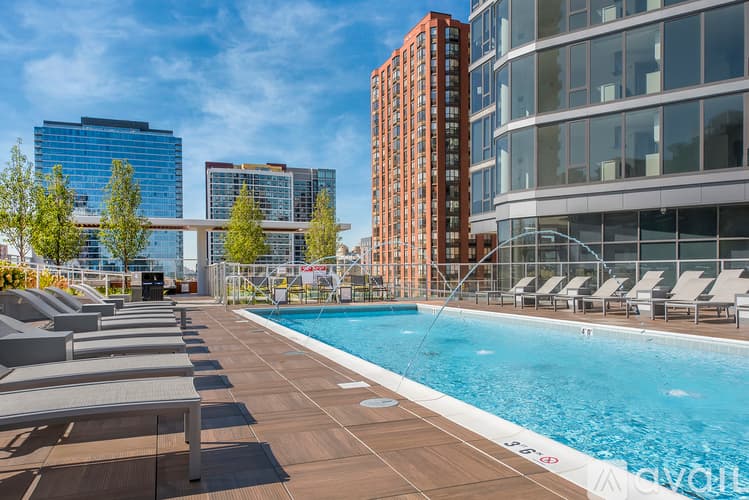 Chicago Apartment: 1003 S State St