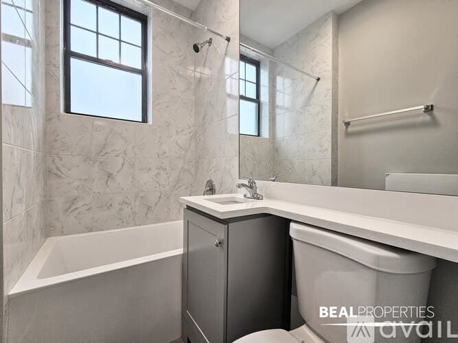 Evanston Apartment: 1133 Oak Ave