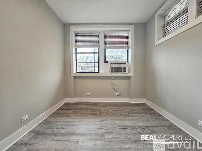 Evanston Apartment: 1133 Oak Ave