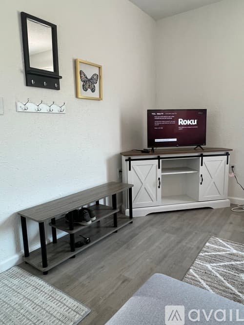 Douglas Apartment: 65 Willow Way
