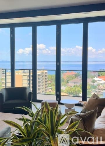 Tampa Apartment: 5451 Bay Center Dr