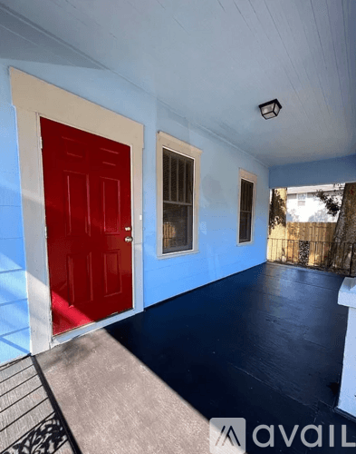 Jacksonville House: 7266 Barberie St